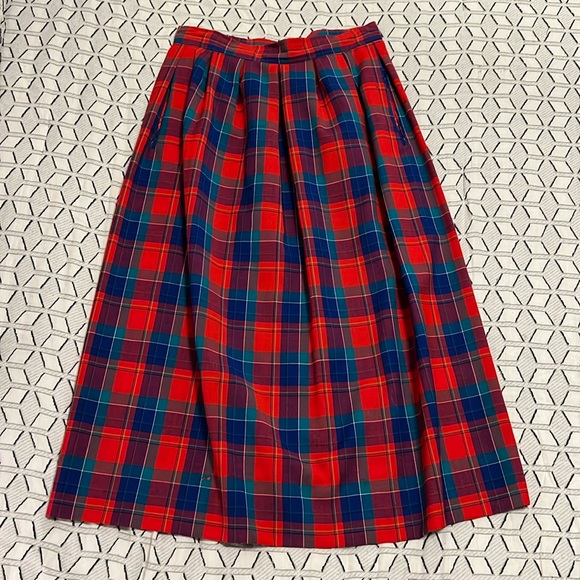 Vintage Pendleton plaid wool skirt - Picture 2 of 6
